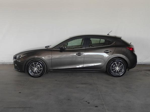 Mazda 3 III (BM) с пробегом 2013 года, цена 1 350 000 рублей, 55762 км, хэтчбек, Автокод Объявления