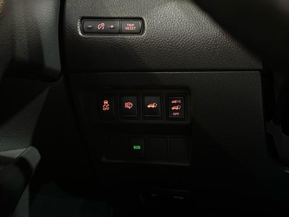 Nissan X-Trail III с пробегом 2018 года, цена 1 899 900 рублей, 188601 км, внедорожник, Автокод Объявления