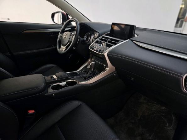 Lexus NX I Рестайлинг с пробегом 2018 года, цена 3 790 000 рублей, 35258 км, внедорожник, Автокод Объявления
