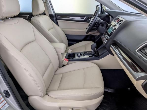 Subaru Outback V с пробегом 2017 года, цена 3 390 000 рублей, 23271 км, универсал, Автокод Объявления