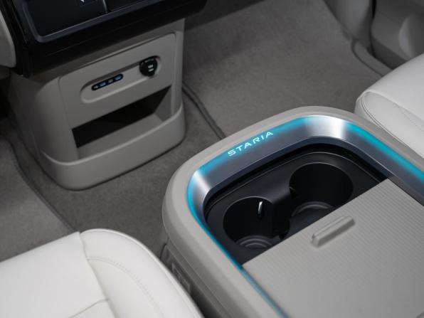 Новый Hyundai Staria I Рестайлинг 2026 года, цена 7 450 000 рублей, минивэн, Автокод Объявления