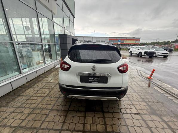 Renault Kaptur I с пробегом 2019 года, цена 1 600 000 рублей, 127499 км, внедорожник, Автокод Объявления