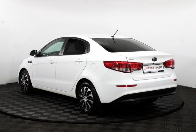 Kia Rio III Рестайлинг с пробегом 2016 года, цена 1 020 000 рублей, 122944 км, седан, Автокод Объявления