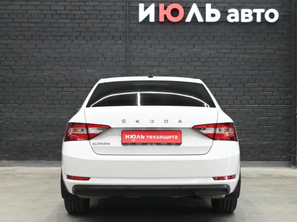 Skoda Superb III Рестайлинг с пробегом 2019 года, цена 2 900 000 рублей, 91607 км, лифтбек, Автокод Объявления