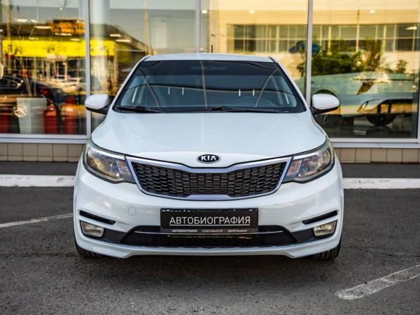 Kia Rio III Рестайлинг с пробегом 2017 года, цена 898 000 рублей, 157164 км, хэтчбек, Автокод Объявления