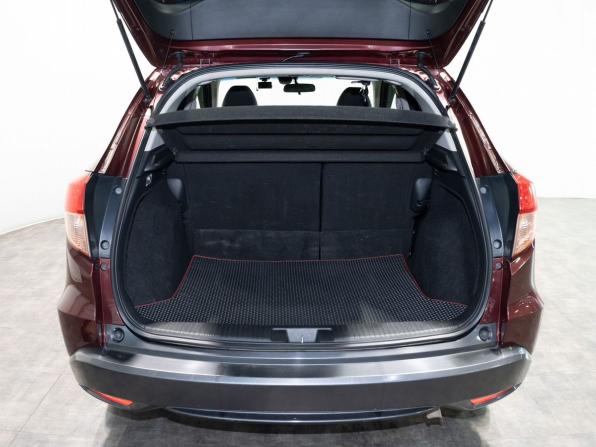 Honda Vezel I с пробегом 2014 года, цена 1 560 000 рублей, 80890 км, внедорожник, Автокод Объявления