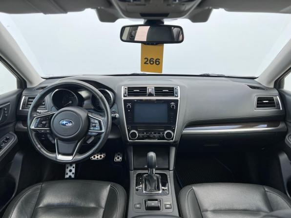Subaru Legacy VI Рестайлинг с пробегом 2018 года, цена 2 150 000 рублей, 183000 км, седан, Автокод Объявления