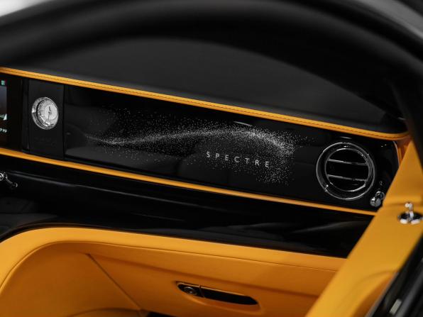 Rolls-Royce Spectre с пробегом 2024 года, цена 52 000 000 рублей, 104 км, купе, Автокод Объявления