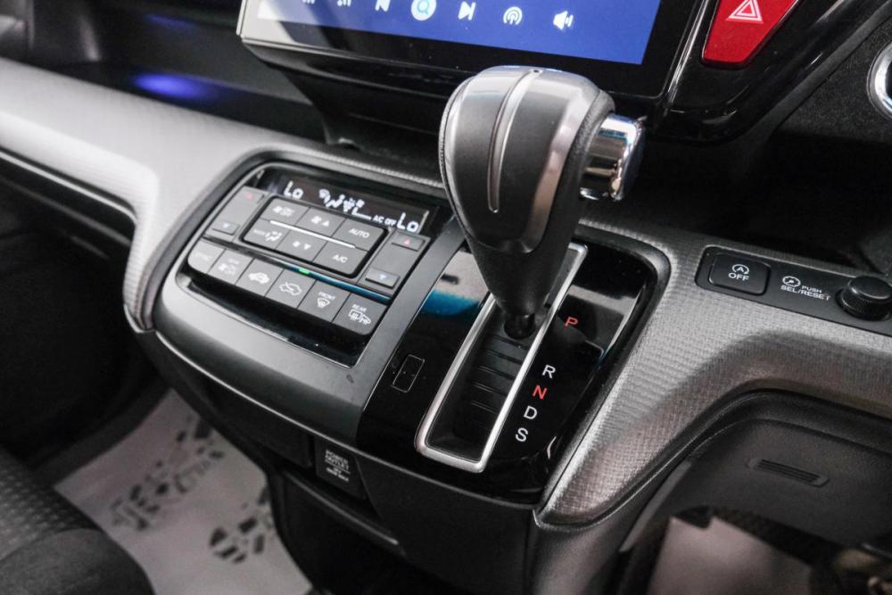 Honda Stepwgn V Рестайлинг Красноярск  - изображение 14