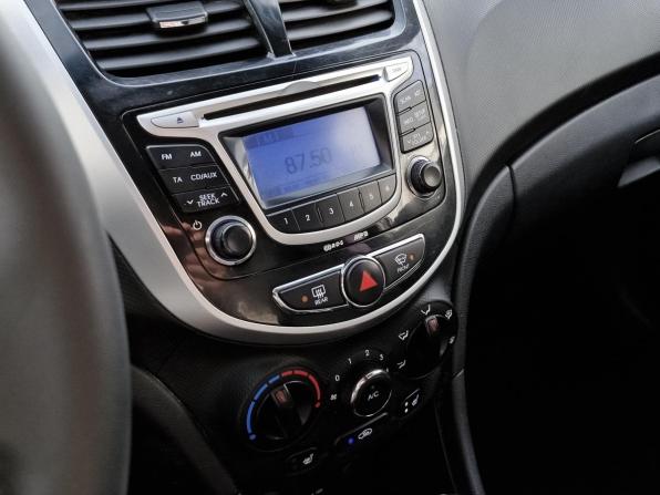 Hyundai Solaris I с пробегом 2011 года, цена 735 000 рублей, 207822 км, седан, Автокод Объявления