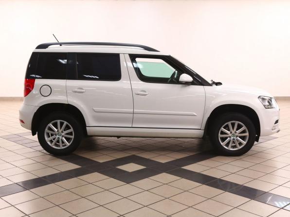 Skoda Yeti I Рестайлинг с пробегом 2014 года, цена 785 000 рублей, 219000 км, внедорожник, Автокод Объявления