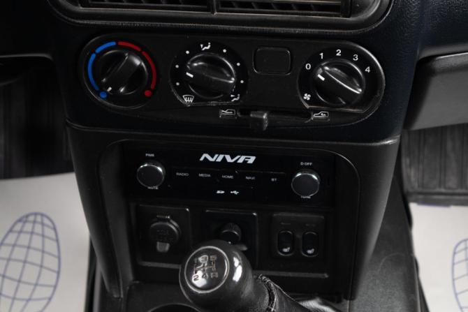 Chevrolet Niva I Рестайлинг с пробегом 2019 года, цена 849 000 рублей, 92000 км, внедорожник, Автокод Объявления
