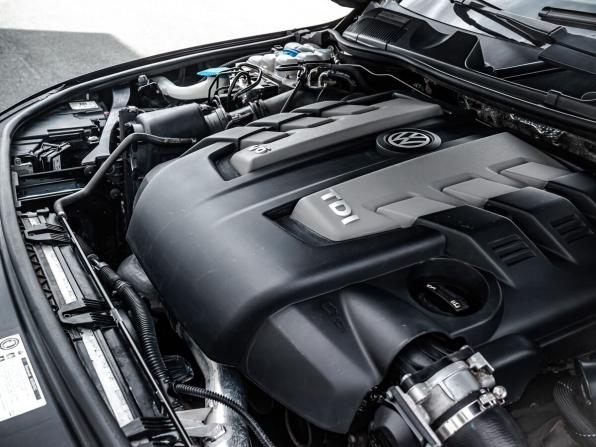 Volkswagen Touareg II Рестайлинг с пробегом 2015 года, цена 3 150 000 рублей, 188986 км, внедорожник, Автокод Объявления
