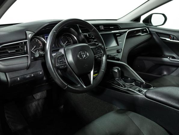 Toyota Camry VIII (XV70) с пробегом 2018 года, цена 2 649 700 рублей, 77534 км, седан, Автокод Объявления