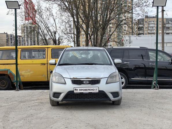 Kia Rio II Рестайлинг с пробегом 2010 года, цена 299 000 рублей, 202500 км, седан, Автокод Объявления