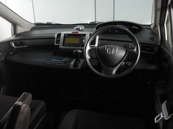 Honda Freed I Рестайлинг с пробегом 2012 года, цена 1 099 000 рублей, 225515 км, компактвэн, Автокод Объявления
