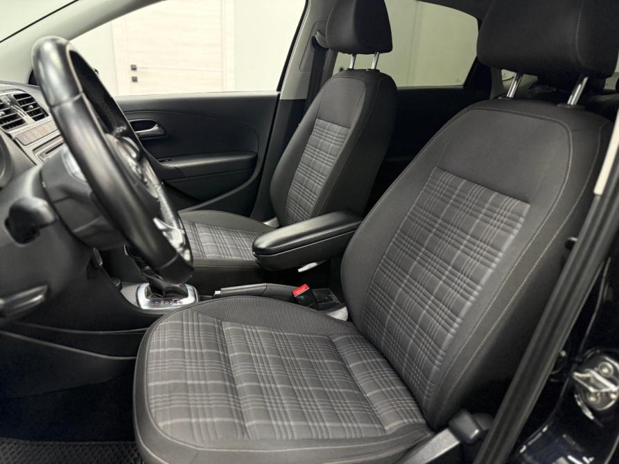 Volkswagen Polo V Рестайлинг Казань  - изображение 19