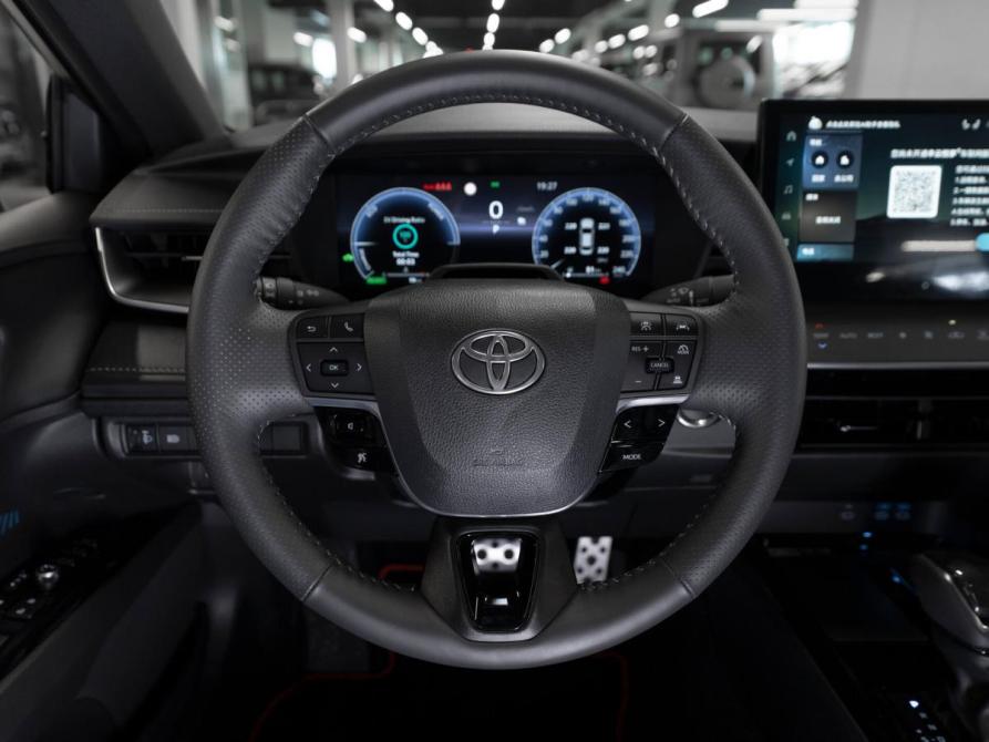 Toyota Camry IX (XV80) China Market Москва  - изображение 11
