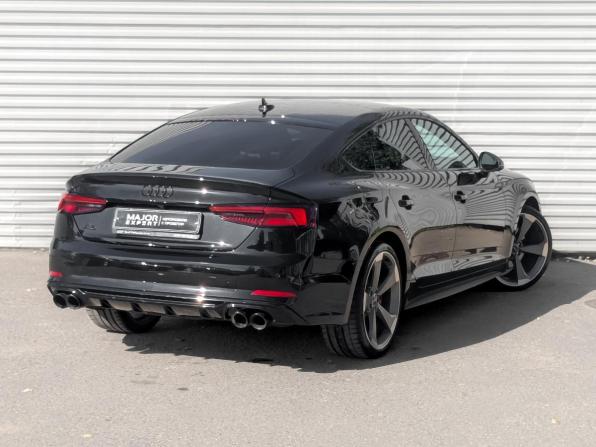 Audi A5 II (F5) Рестайлинг с пробегом 2019 года, цена 3 650 000 рублей, 136931 км, лифтбек, Автокод Объявления