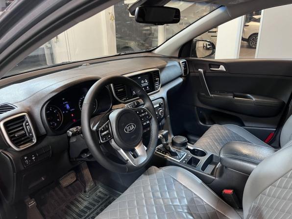 Kia Sportage IV Рестайлинг с пробегом 2019 года, цена 2 199 000 рублей, 146000 км, внедорожник, Автокод Объявления
