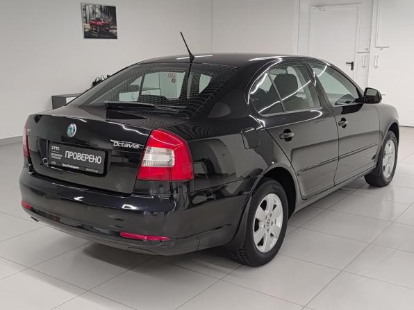 Skoda Octavia II (A5) Рестайлинг с пробегом 2012 года, цена 875 000 рублей, 236165 км, лифтбек, Автокод Объявления