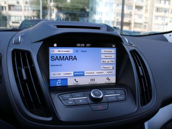 Ford Kuga II Рестайлинг с пробегом 2017 года, цена 1 597 000 рублей, 84500 км, внедорожник, Автокод Объявления