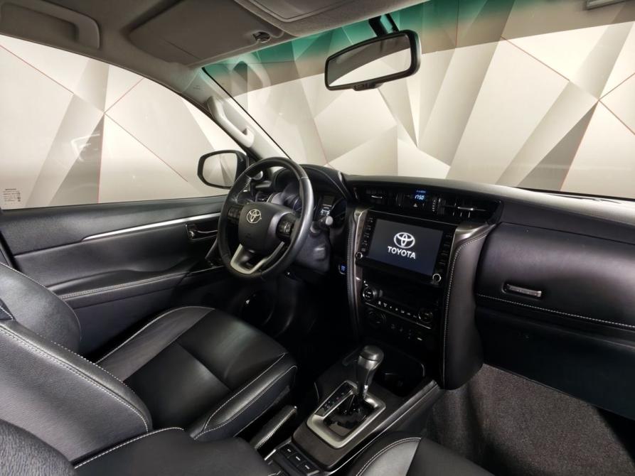 Toyota Fortuner II Рестайлинг Москва  - изображение 13
