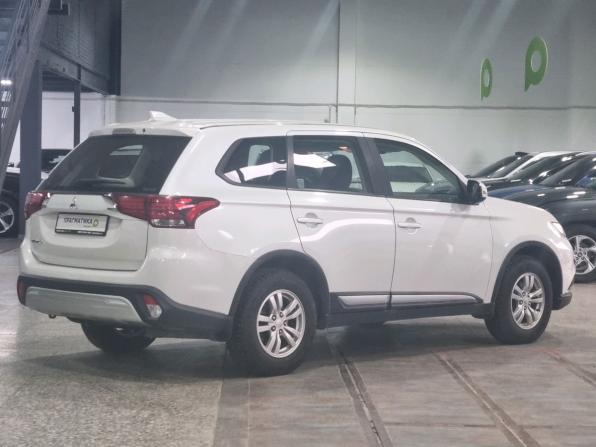 Mitsubishi Outlander III Рестайлинг 3 с пробегом 2020 года, цена 1 790 000 рублей, 116000 км, внедорожник, Автокод Объявления