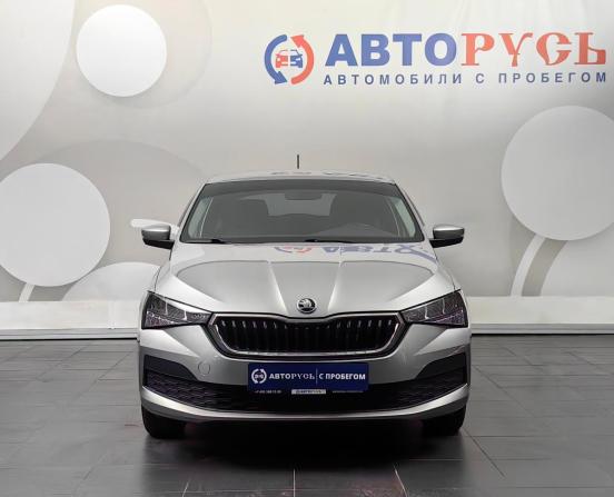 Skoda Rapid II с пробегом 2021 года, цена 1 699 000 рублей, 29940 км, лифтбек, Автокод Объявления