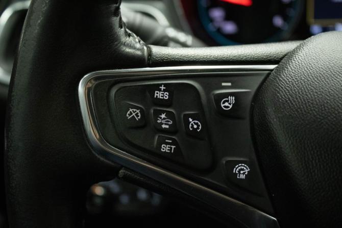 Chevrolet Equinox III с пробегом 2020 года, цена 1 899 000 рублей, 168697 км, внедорожник, Автокод Объявления
