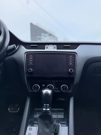 Skoda Octavia III (A7) Рестайлинг с пробегом 2018 года, цена 1 699 000 рублей, 141520 км, лифтбек, Автокод Объявления