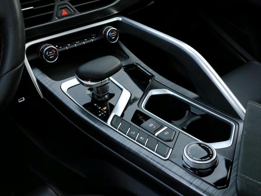 Geely Tugella I Рестайлинг Санкт-Петербург  - изображение 14