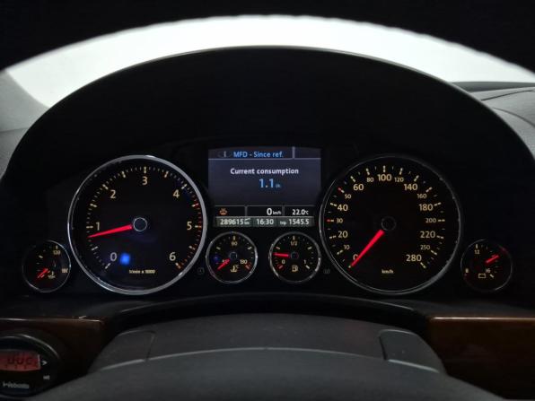 Volkswagen Touareg I Рестайлинг с пробегом 2007 года, цена 1 290 000 рублей, 289614 км, внедорожник, Автокод Объявления