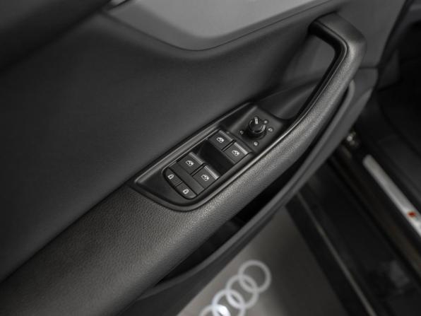 Audi Q8 I (4M) с пробегом 2018 года, цена 4 800 000 рублей, 118583 км, внедорожник, Автокод Объявления