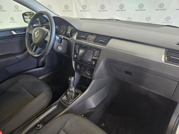 Skoda Rapid I Рестайлинг с пробегом 2019 года, цена 1 123 000 рублей, 123089 км, лифтбек, Автокод Объявления