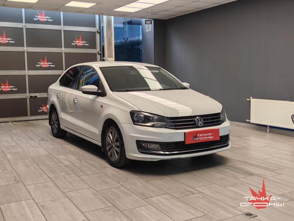Volkswagen Polo V Рестайлинг с пробегом 2018 года, цена 1 248 000 рублей, 139000 км, седан, Автокод Объявления