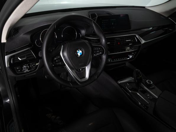 BMW 5 серии VII (G30/G31/G38) с пробегом 2019 года, цена 2 730 000 рублей, 130000 км, седан, Автокод Объявления