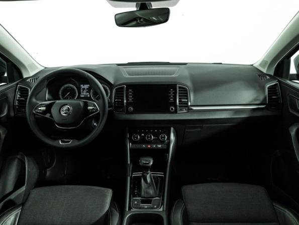 Skoda Karoq I с пробегом 2021 года, цена 2 129 585 рублей, 101814 км, внедорожник, Автокод Объявления