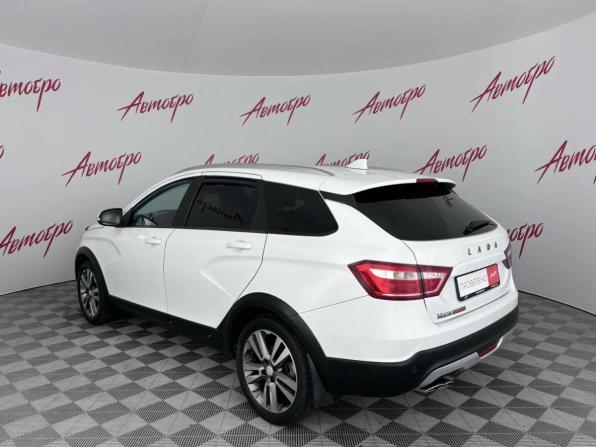 Lada (ВАЗ) Vesta I с пробегом 2018 года, цена 1 049 000 рублей, 117473 км, универсал, Автокод Объявления