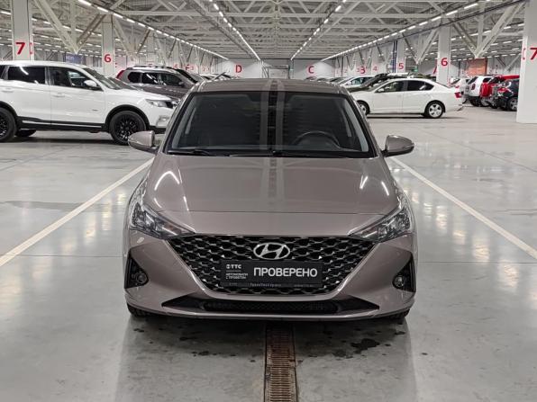 Hyundai Solaris II Рестайлинг с пробегом 2022 года, цена 1 825 000 рублей, 117231 км, седан, Автокод Объявления