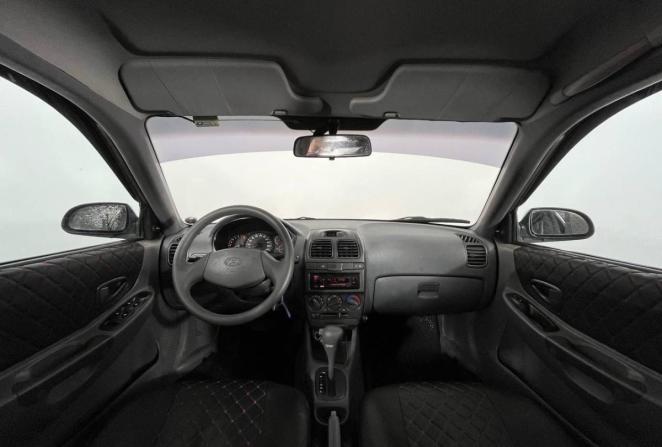 Hyundai Accent II Рестайлинг с пробегом 2003 года, цена 410 000 рублей, 183311 км, седан, Автокод Объявления