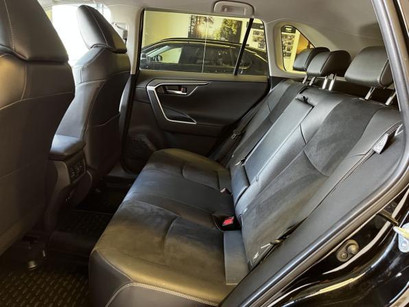 Toyota RAV4 V (XA50) с пробегом 2021 года, цена 3 540 000 рублей, 48900 км, внедорожник, Автокод Объявления