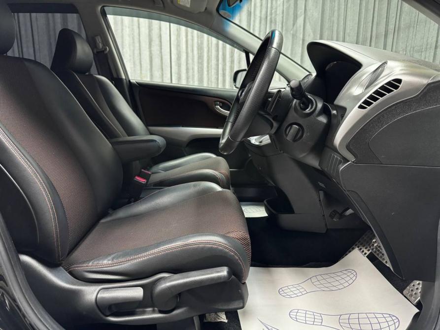 Honda Stream II Рестайлинг Стерлитамак  - изображение 20