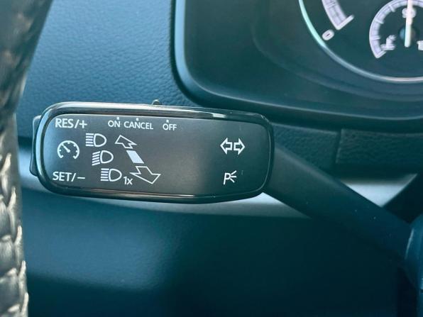 Skoda Karoq I с пробегом 2021 года, цена 2 420 000 рублей, 73302 км, внедорожник, Автокод Объявления