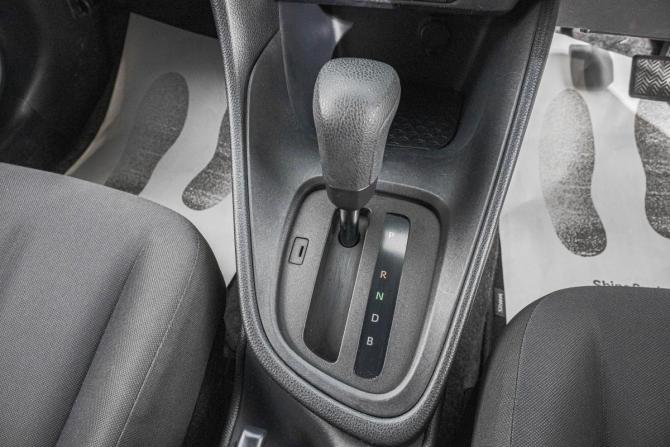 Toyota Yaris IV с пробегом 2020 года, цена 1 299 000 рублей, 93300 км, хэтчбек, Автокод Объявления