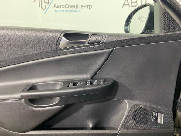 Volkswagen Passat B6 с пробегом 2008 года, цена 418 000 рублей, 323053 км, седан, Автокод Объявления
