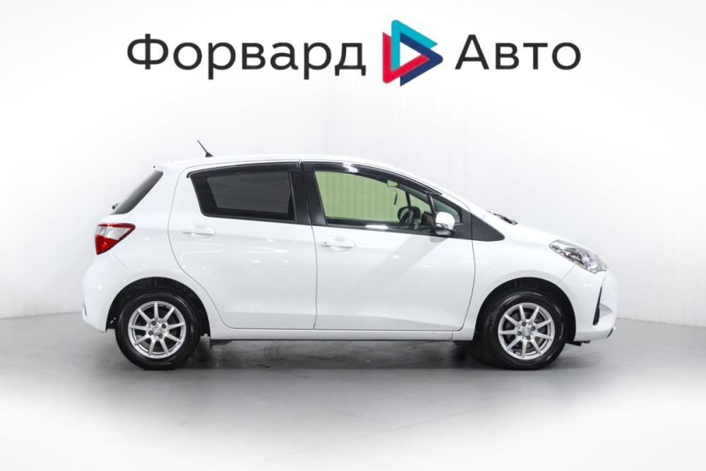 Toyota Vitz III (XP130) Рестайлинг 2 Тюмень  - изображение 9
