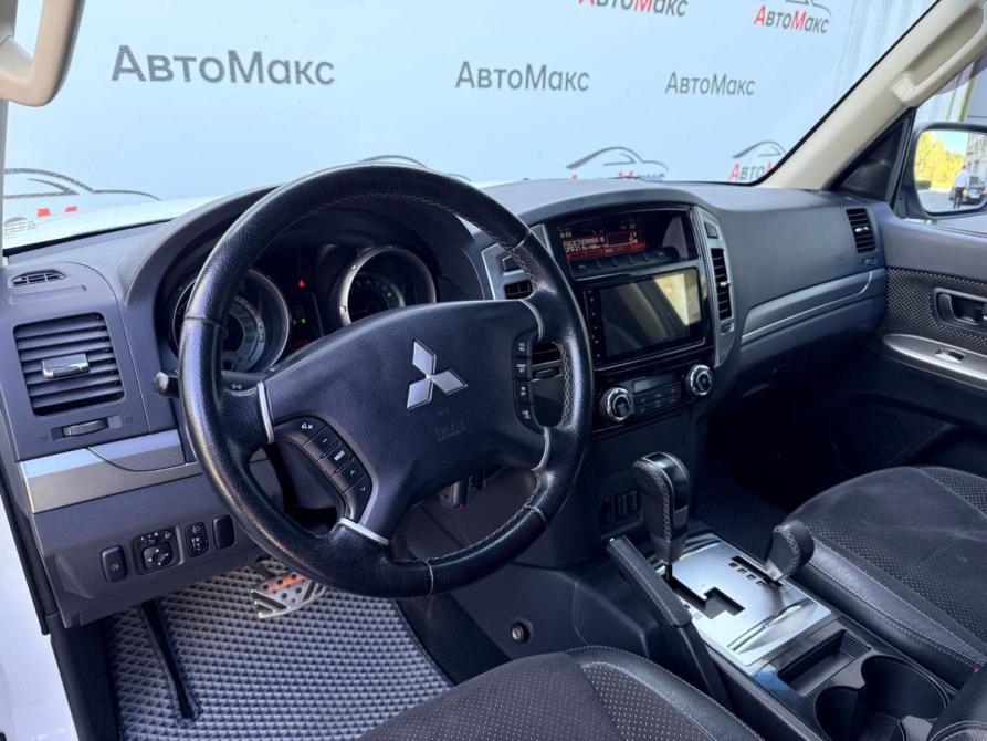 Mitsubishi Pajero IV Рестайлинг 2 Тюмень  - изображение 7