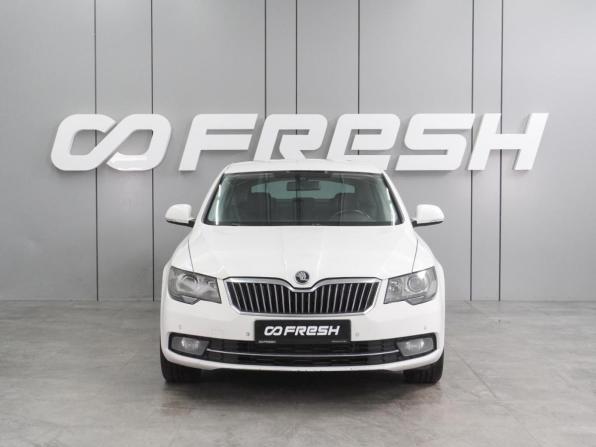 Skoda Superb II Рестайлинг с пробегом 2015 года, цена 1 199 000 рублей, 216276 км, лифтбек, Автокод Объявления