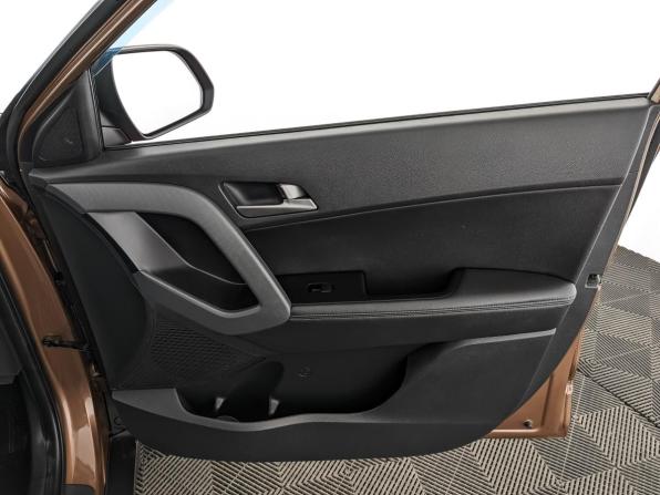Hyundai Creta I с пробегом 2018 года, цена 1 735 000 рублей, 128928 км, внедорожник, Автокод Объявления
